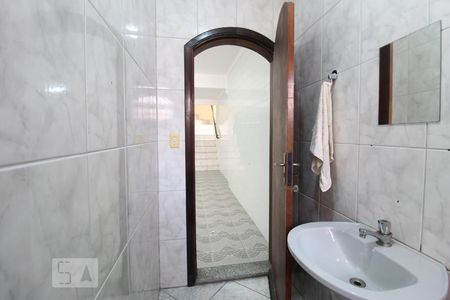 Casa para alugar com 206m², 4 quartos e 5 vagasBanheiro garagem