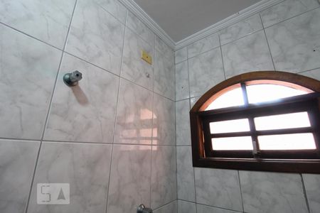 Casa para alugar com 206m², 4 quartos e 5 vagasBanheiro garagem