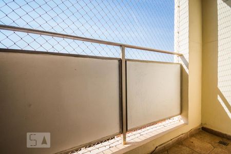 Varanda da Sala de apartamento à venda com 2 quartos, 62m² em Cambuí, Campinas