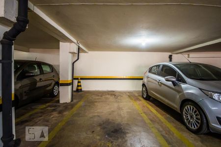 Garagem de apartamento à venda com 2 quartos, 62m² em Cambuí, Campinas