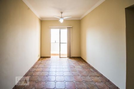Sala de apartamento à venda com 2 quartos, 62m² em Cambuí, Campinas