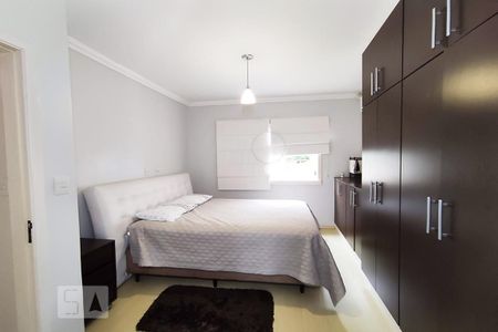 Casa à venda com 200m², 3 quartos e 2 vagasQuarto 3 - Suíte