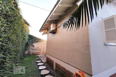 Casa à venda com 200m², 3 quartos e 2 vagasPátio
