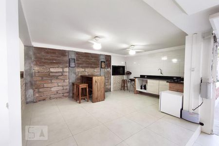 Casa à venda com 200m², 3 quartos e 2 vagasEspaço Gourmet