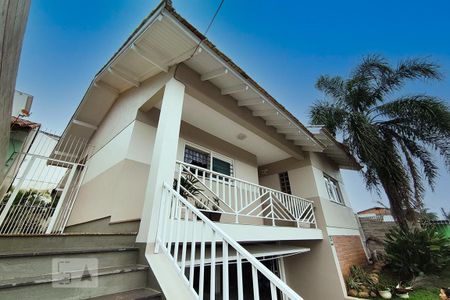 Casa à venda com 200m², 3 quartos e 2 vagasFachada