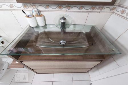 Casa à venda com 200m², 3 quartos e 2 vagasBanheiro da Suíte