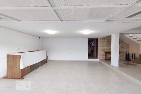 Casa à venda com 200m², 3 quartos e 2 vagasGaragem