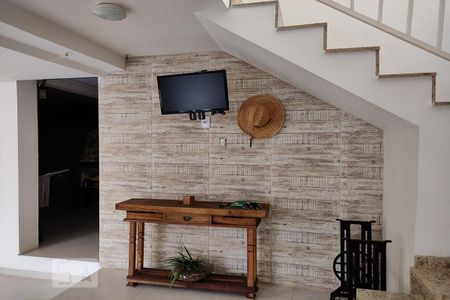 Casa à venda com 200m², 3 quartos e 2 vagasEspaço Gourmet