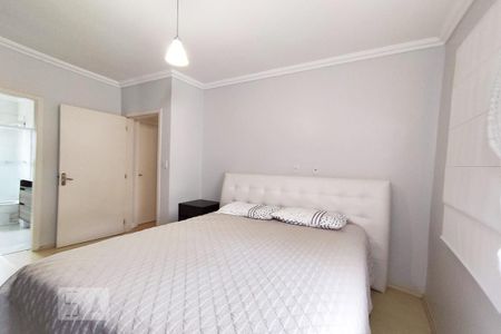 Casa à venda com 200m², 3 quartos e 2 vagasQuarto 3 - Suíte