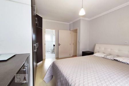 Casa à venda com 200m², 3 quartos e 2 vagasQuarto 3 - Suíte