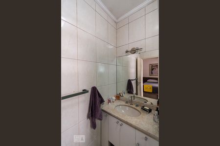 Casa à venda com 133m², 3 quartos e 3 vagasBanheiro da suíte