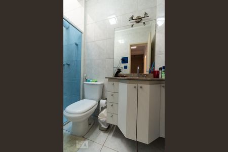 Casa à venda com 133m², 3 quartos e 3 vagasBanheiro