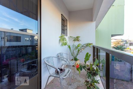 Varanda de casa à venda com 2 quartos, 150m² em Estância Velha, Canoas