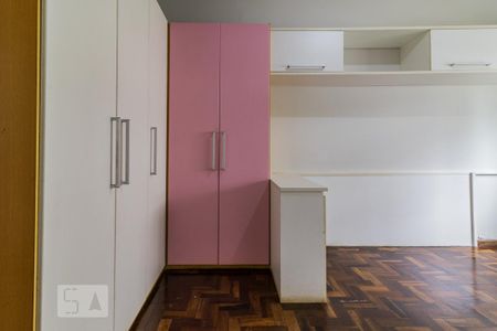 Apartamento à venda com 124m², 3 quartos e 1 vaga Apartamento à venda com 124m², 3 quartos e 1 vagaDormitório2
