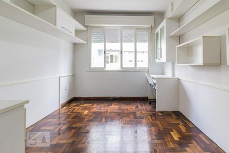 Dormitório2 de apartamento à venda com 3 quartos, 124m² em Santana, Porto Alegre