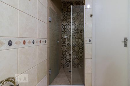 Apartamento à venda com 124m², 3 quartos e 1 vaga Apartamento à venda com 124m², 3 quartos e 1 vagaBanheiro