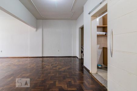 Sala de apartamento à venda com 3 quartos, 124m² em Santana, Porto Alegre