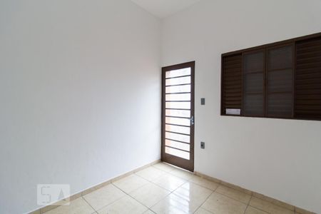 Sala de casa para alugar com 2 quartos, 60m² em Vila Leão, Sorocaba