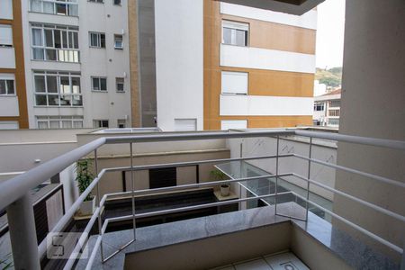 Varanda da sala de apartamento para alugar com 2 quartos, 70m² em Centro, Florianópolis