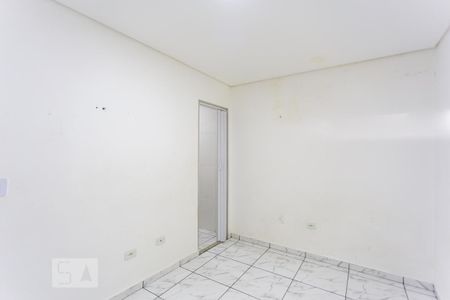Quarto de casa para alugar com 1 quarto, 35m² em Bandeiras, Osasco