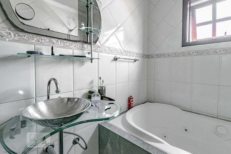 Casa para alugar com 150m², 4 quartos e 2 vagasBanheiro da Suíte 2