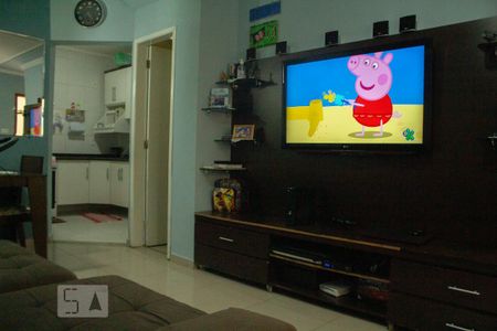 Casa de condomínio à venda com 50m², 2 quartos e 1 vaga Casa de condomínio à venda com 50m², 2 quartos e 1 vagaSala