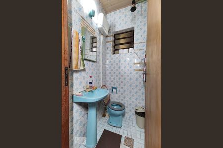 Casa à venda com 154m², 3 quartos e 1 vagaBanheiro 2