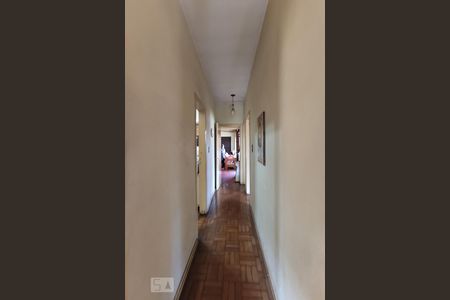 Casa à venda com 154m², 3 quartos e 1 vagaCorredor