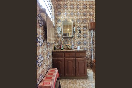 Casa à venda com 154m², 3 quartos e 1 vagaBanheiro