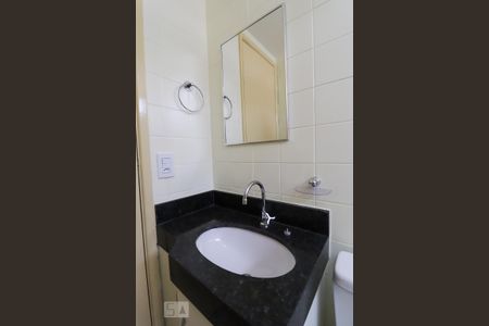 Apartamento para alugar com 89m², 3 quartos e 1 vaga Apartamento para alugar com 89m², 3 quartos e 1 vagaBanheiro da suíte