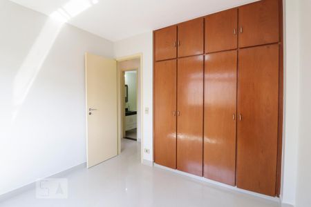 Apartamento para alugar com 89m², 3 quartos e 1 vaga Apartamento para alugar com 89m², 3 quartos e 1 vagaQuarto 2