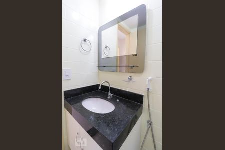 Apartamento para alugar com 89m², 3 quartos e 1 vaga Apartamento para alugar com 89m², 3 quartos e 1 vagaBanheiro social