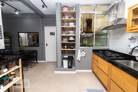 Apartamento à venda com 128m², 3 quartos e sem vagaCozinha