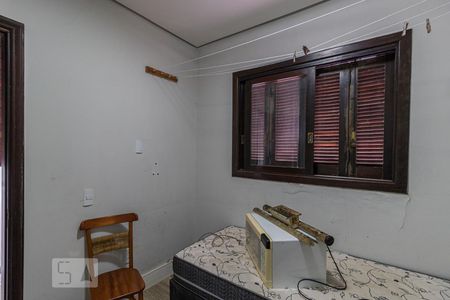 Casa à venda com 252m², 3 quartos e 2 vagas Casa à venda com 252m², 3 quartos e 2 vagasQuarto de Serviço