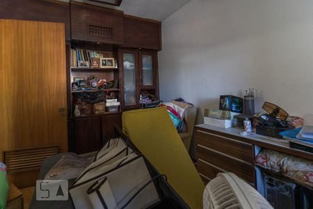 Casa à venda com 252m², 3 quartos e 2 vagas Casa à venda com 252m², 3 quartos e 2 vagasBanheiro 3