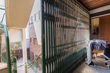 Casa à venda com 252m², 3 quartos e 2 vagas Casa à venda com 252m², 3 quartos e 2 vagasVaranda do Quarto 2