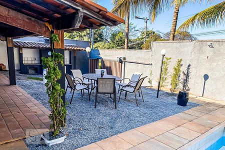 Casa à venda com 480m², 3 quartos e 3 vagas Casa à venda com 480m², 3 quartos e 3 vagasEspaço Gourmet