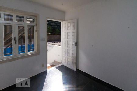 Sala de casa à venda com 1 quarto, 70m² em Vila Santa Clara, São Paulo
