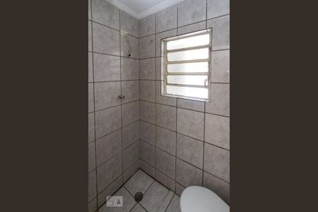 Banheiro de casa à venda com 1 quarto, 70m² em Vila Santa Clara, São Paulo