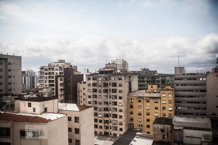 Vista do Quarto 1 de apartamento à venda com 2 quartos, 58m² em Vila Buarque, São Paulo