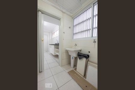 Apartamento para alugar com 109m², 2 quartos e sem vaga Apartamento para alugar com 109m², 2 quartos e sem vagaÁrea de Serviço