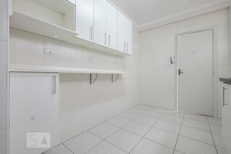 Apartamento para alugar com 109m², 2 quartos e sem vaga Apartamento para alugar com 109m², 2 quartos e sem vagaCozinha
