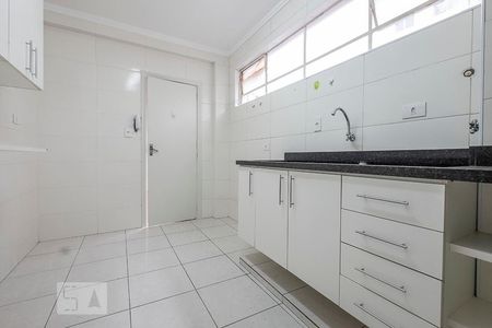 Apartamento para alugar com 109m², 2 quartos e sem vaga Apartamento para alugar com 109m², 2 quartos e sem vagaCozinha