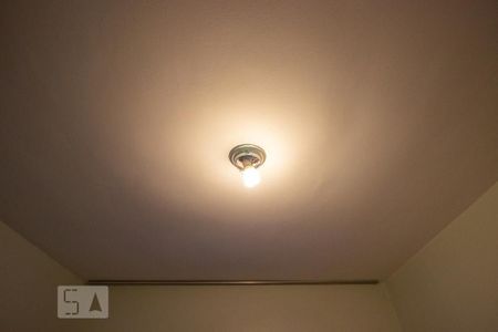 Casa à venda com 378m², 6 quartos e 4 vagasDetalhe Quarto 5