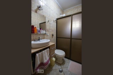 Casa à venda com 378m², 6 quartos e 4 vagasBanheiro 2