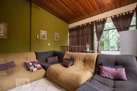 Casa à venda com 378m², 6 quartos e 4 vagasSala 3