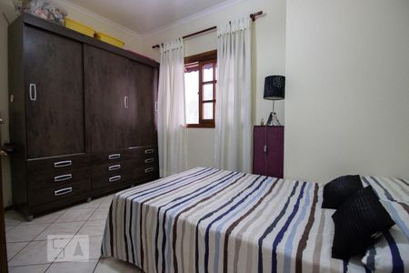 Casa à venda com 378m², 6 quartos e 4 vagasQuarto 2