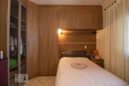 Casa à venda com 378m², 6 quartos e 4 vagasQuarto 1