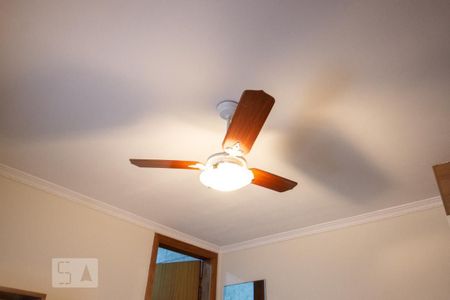 Casa à venda com 378m², 6 quartos e 4 vagasDetalhe Quarto 1