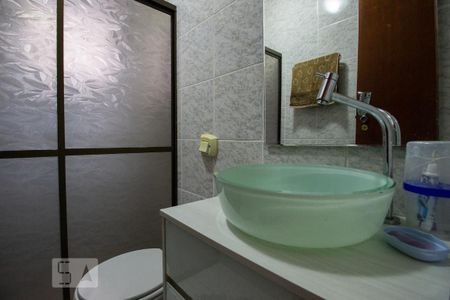 Casa à venda com 378m², 6 quartos e 4 vagasBanheiro 3